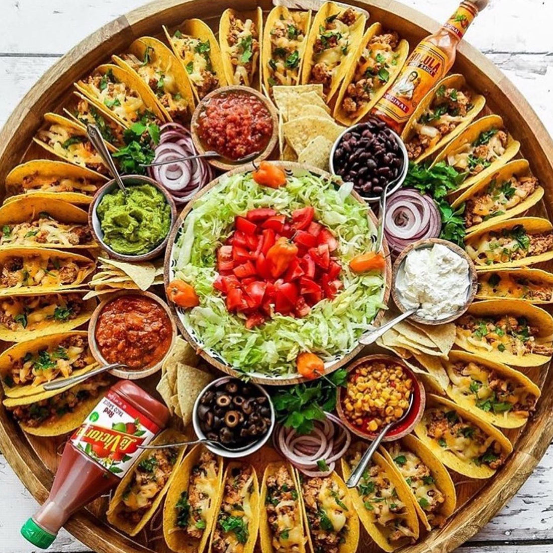 Colours of Mexico - How to Host a Mexican-Themed Party: Ideas and Inspiration