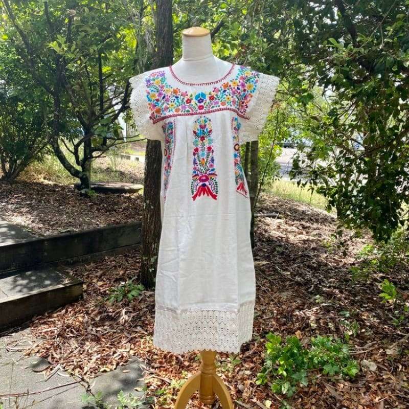 Artisanal Adult Hand Embroider Mexican Dress: Organic Cotton